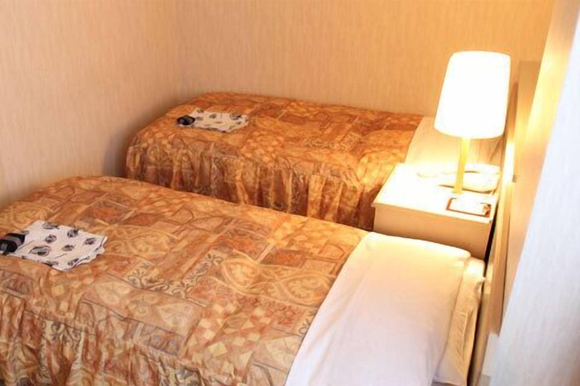 Hotel Royal 2*